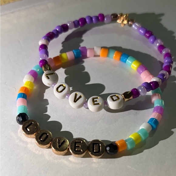 Beaded Bracelet “Loved” - Picture 5 of 10